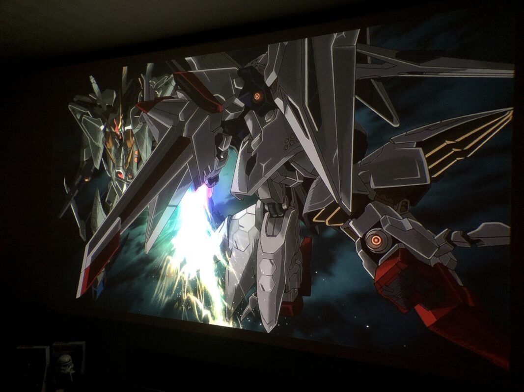 機動戦士ガンダム 閃光のハサウェイ ホームシアターと映画で 家キネマ